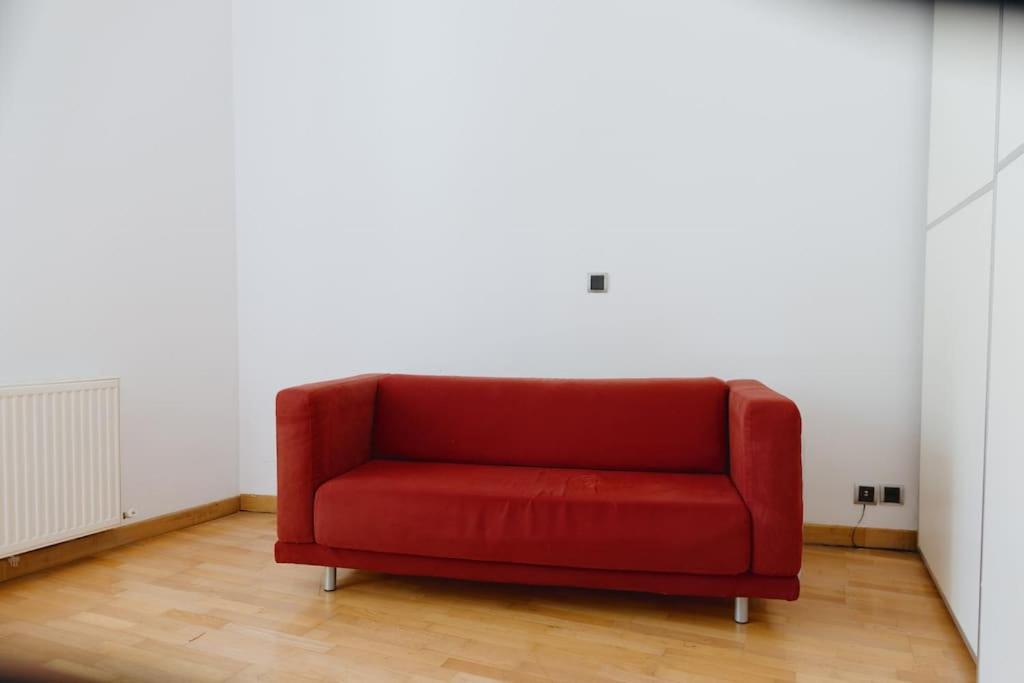 Cosy & Spacious Central Apartment Komotini Bagian luar foto